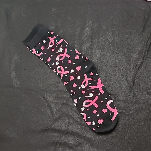 9 pair Breast Cancer Awareness Socks - Picture 8 of 10